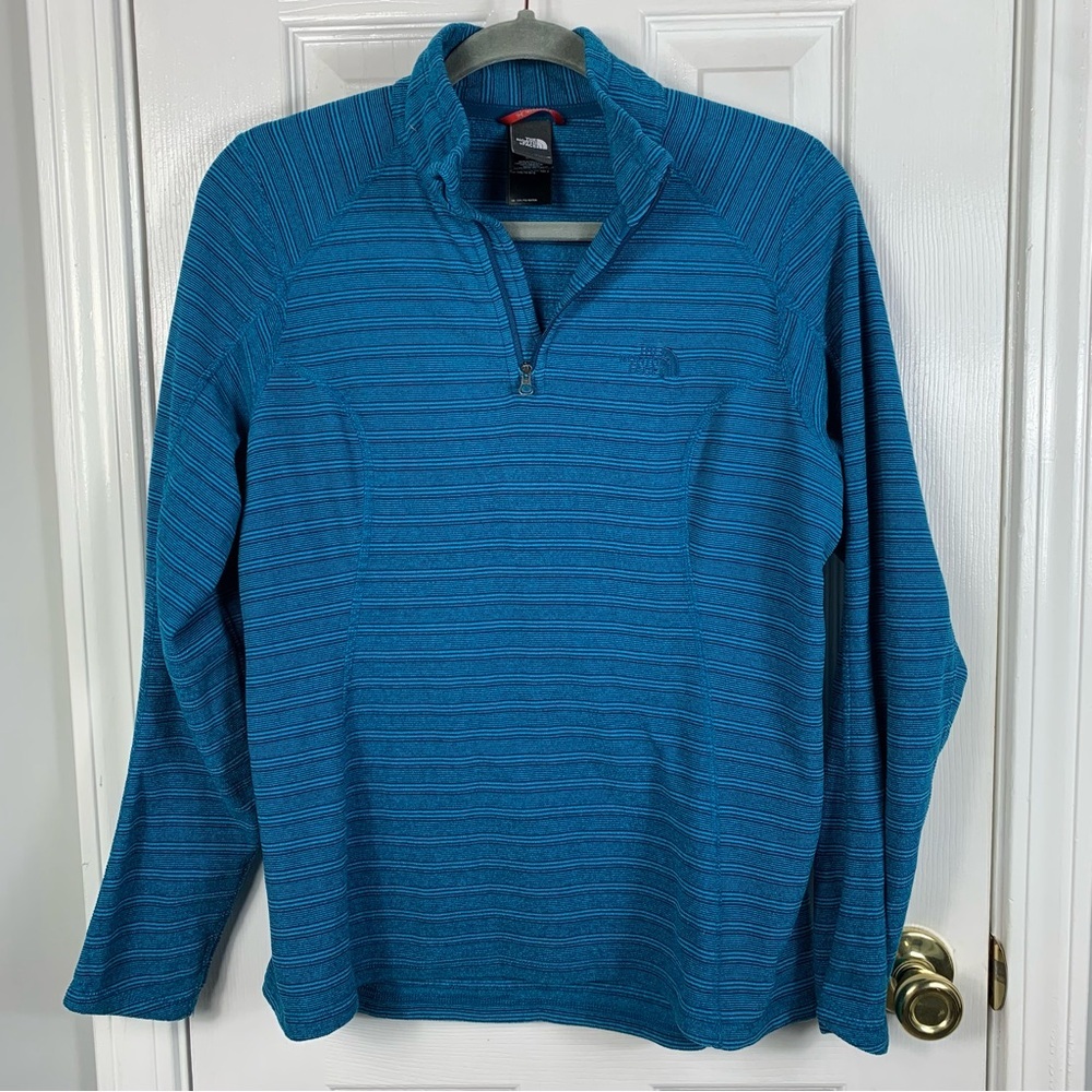 North Face Womens Blue Sweater Size Medium